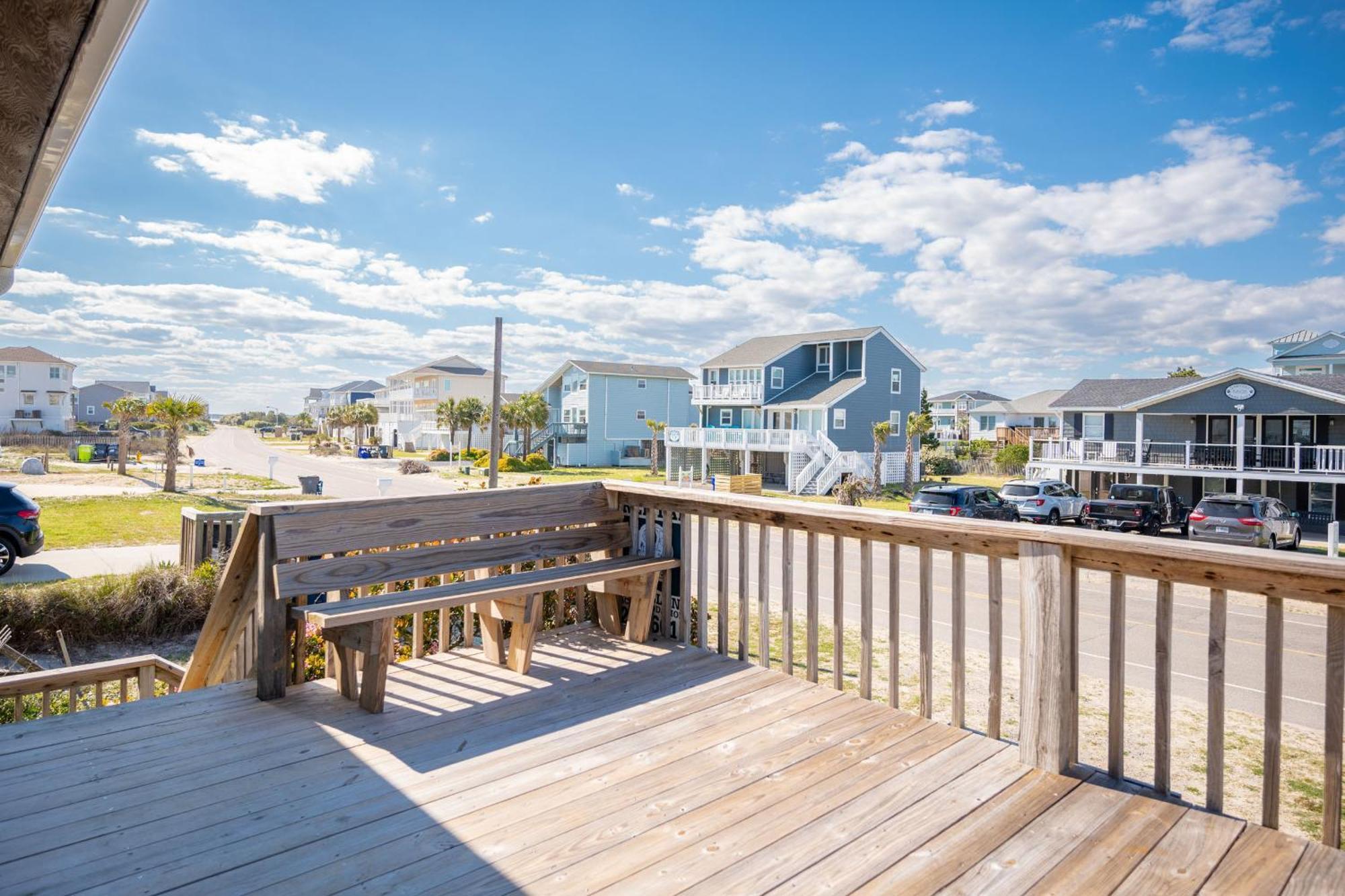 Re-Juvenated Villa Oak Island Kültér fotó